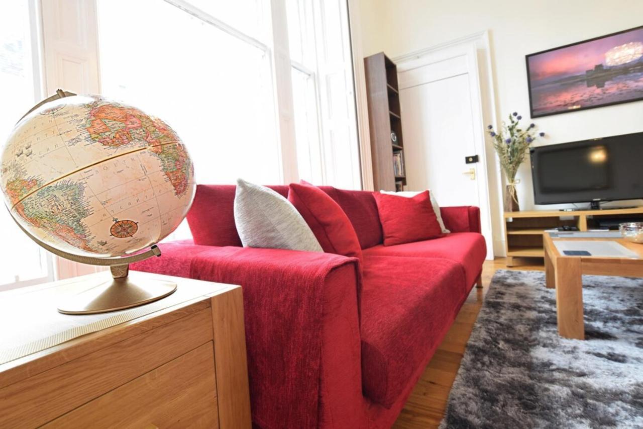 Cozy 2 Bedroom Apartment At Heart Of The Edinburgh Kültér fotó