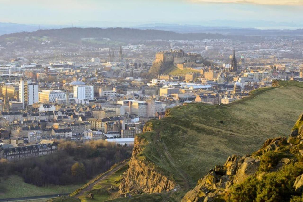 Cozy 2 Bedroom Apartment At Heart Of The Edinburgh Kültér fotó